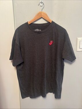 the Rolling Stones Charcoal Gray Tee with Red Tongue Logo
